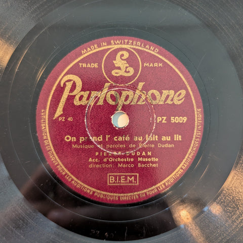 On prend l'café au lait au lit / La chanson du Grand Pont