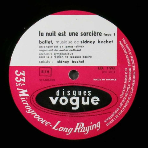 La nuit est une sorcière