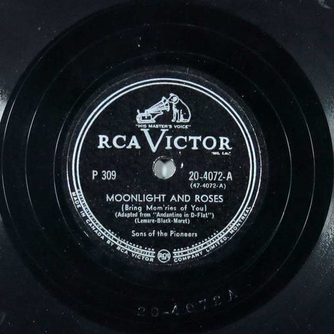 Moonlight And Roses / Bring Your Roses To Her Now